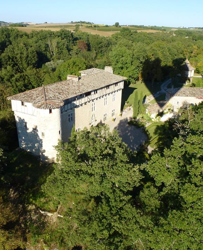 Le château de Madragues en montgolfière